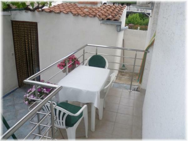 Apartman Studio - Sime 3 Sukosan Bagian luar foto